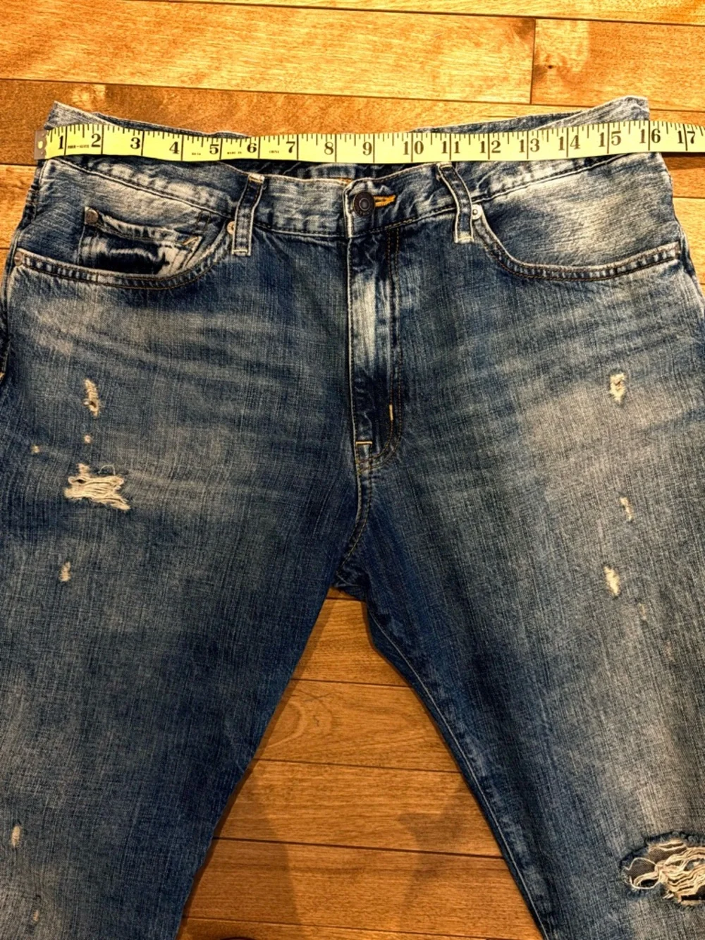 Women’s Ralph Lauren Distressed Relaxed Jeans - Picture 7 of 9